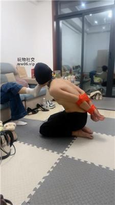 玩物俱乐部反绑品尝白袜/雪地靴高跟踩 bf48983