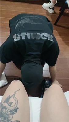 小凤梨双S-纹身小妹的绿帽奴 JS250116-25