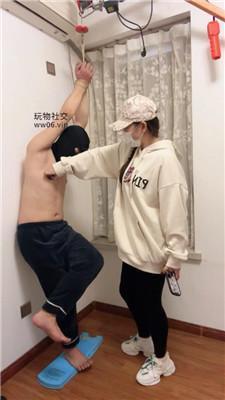 水凝吊绑贱奴重度虐打踢踹 JS250114-1