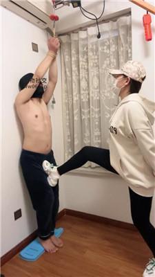 水凝吊绑贱奴重度虐打踢踹 JS250114-1