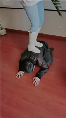 文文文文双S-黑白长靴素人暴力踢踹 JS250113-41