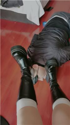 文文文文双S-黑白长靴素人暴力踢踹 JS250113-41