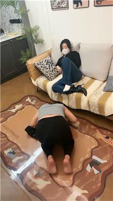 辣姐母狗除臭-高跟短靴+白棉袜/臭脚窒息/喂口水抽耳光 bf48338