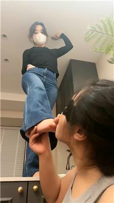 辣姐母狗除臭-高跟短靴+白棉袜/臭脚窒息/喂口水抽耳光 bf48338