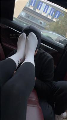 狗哥车内调-长靴捂黑丝白袜虐 JS250124-1