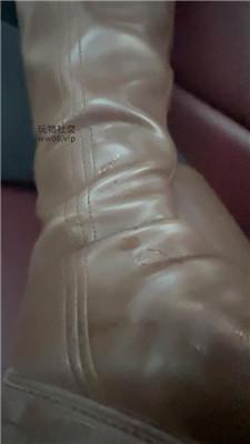 狗哥车内调-长靴捂黑丝白袜虐 JS250124-1