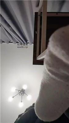 上海汤圆红灯白袜 250123-20