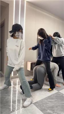 深情6S鞋底碾踩馒头喂食/群踩踏钻胯 bf49668