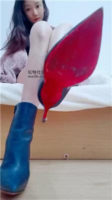 水蜜樱桃贱狗爬过来 250123-21