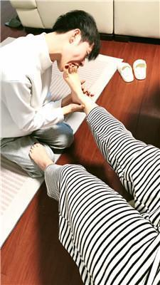 魔仙集中地白棉袜小姐姐羞辱奴隶 JS250124-14