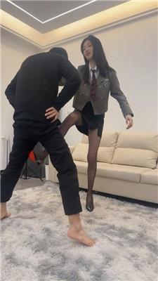 白鹭JK学姐范-连环踢裆/黑丝高跟踩/腿绞 bf49663