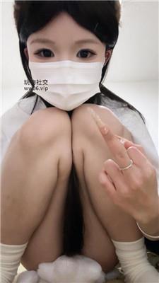 小渔情侣贱狗滚进来舔白袜 250120-16