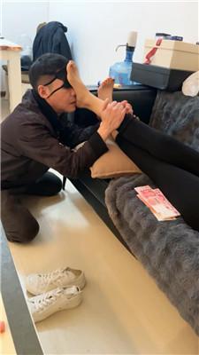 Da猫素人S-舔不好脏鞋被暴揍双视角版 JS250122-1