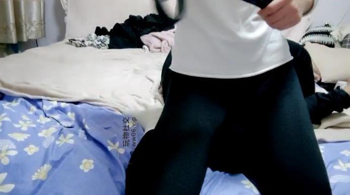 小羊咩咩骑狗背白棉袜脚踩踏 JS250122-25