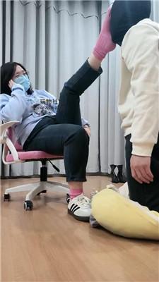 拽拽超臭棉袜脚气味辱 JS250122-23