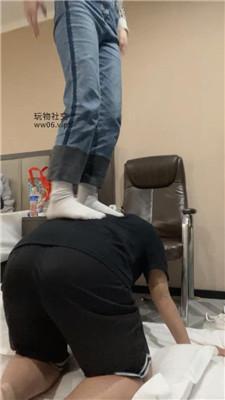 白兔运动后原味鞋袜气味辱奴隶 JS250120-13