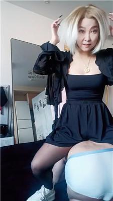 冷皇骑马抽耳光鞭打/小白鞋黑丝踢踹 bf49566