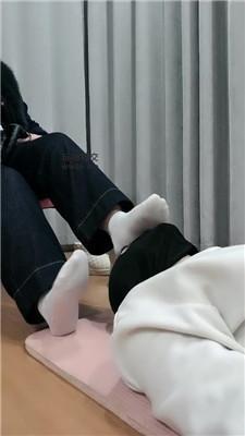 拽拽雪地靴白棉袜踩踏家奴 JS250118-25