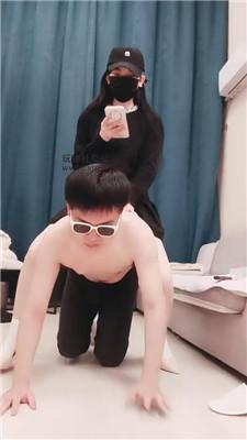 羽唯姐姐骑马sp抽耳光/高跟短靴玉足虐 JS250118-40