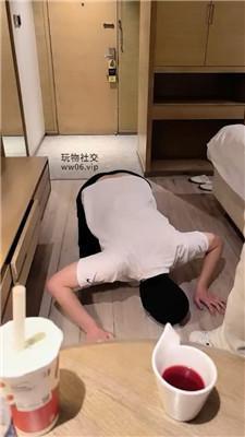 曼妮老师下跪狗舌清理贝壳头白棉袜 JS250118-23