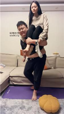 埋汰骑狗背玉足狂舔踩踏上 JS250205-38