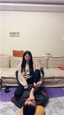 埋汰骑狗背玉足狂舔踩踏上 JS250205-38