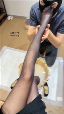 南京小小伺候沐足-坐脸窒息双视角版 bf49843