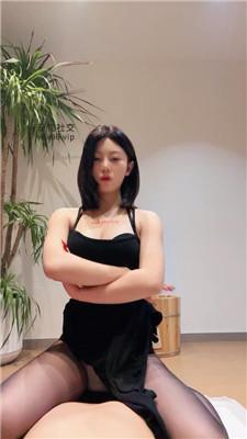 南京小小伺候沐足-坐脸窒息双视角版 bf49843