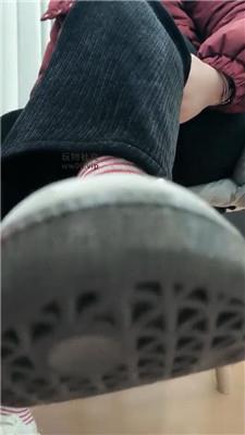 是拽拽唉废物秒设 250130-23