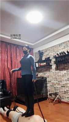 冷颜骑马驯化/闻舔白袜/长靴踩踏 JS250203-9