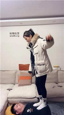 埋汰骑马骑脖-白袜踩踏蹂躏 JS250203-5