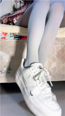 奶味小仙女乳母辱老婆 250128-5