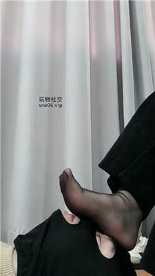 拽拽运动鞋黑丝美腿蹂躏踩 JS250129-2