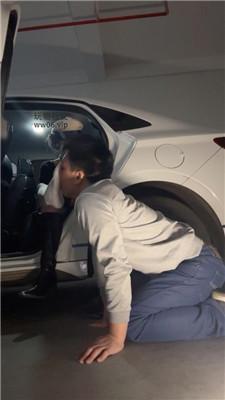 不知名地下车库-长靴S虐司机奴 bf49733