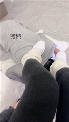 优优sama小白鞋白袜蹂躏踩虐 JS250214-36