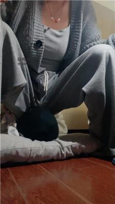 困困素人S首调-踩踏臭脚丫玩虐 bf50295