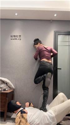 狗哥长靴踩踏连环踢裆 bf50301