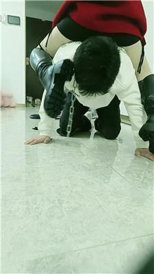 薇薇骑马清理脏长靴-重度鞭打 JS250214-39