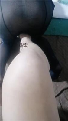 伪娘和人妻蓬头垢面狗睡前伺候 JS250213-15