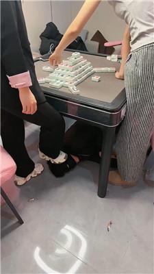 乔伊麻将桌底下卑微贱奴三视角版 JS250213-17