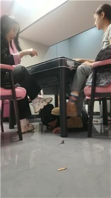 乔伊麻将桌底下卑微贱奴三视角版 JS250213-17