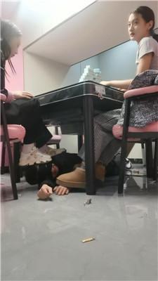 乔伊麻将桌底下卑微贱奴三视角版 JS250213-17