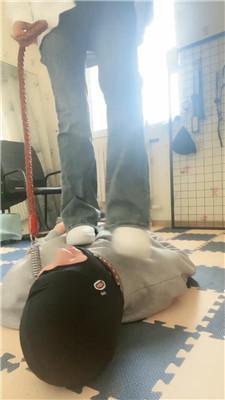 海绵大大小白鞋白棉袜蹂躏踩-玉足狂舔 JS250213-19