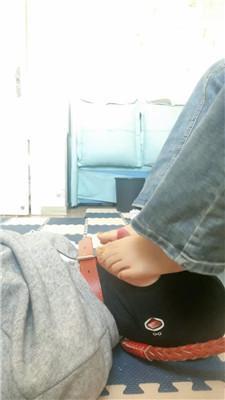 海绵大大小白鞋白棉袜蹂躏踩-玉足狂舔 JS250213-19