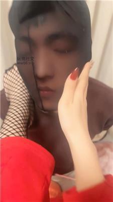 莹莹反绑贱奴强迫舔脚 JS250213-16