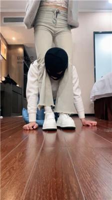 沐沐大大麦昆鞋白袜辱贱奴才 bf50250