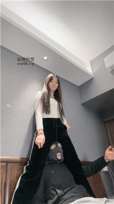 猴歌双S-脏鞋全体重踩踏 bf50272