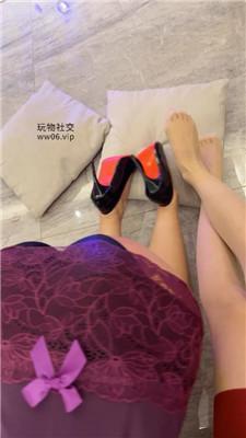 橙宝指挥超美闺蜜发骚犯贱 bf50021