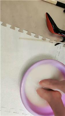 灵竹藤条狂抽威胁舔脚 JS250207-28