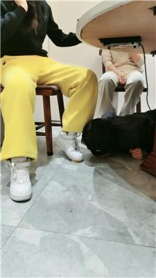 乔伊双S-餐桌底下踩奴隶双视角版 bf50035